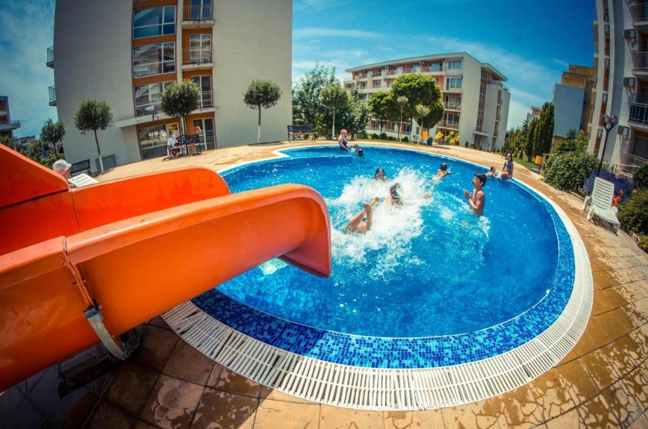 Beautiful Apartment Right By The Sea, スヴェティ・ヴラス エクステリア 写真