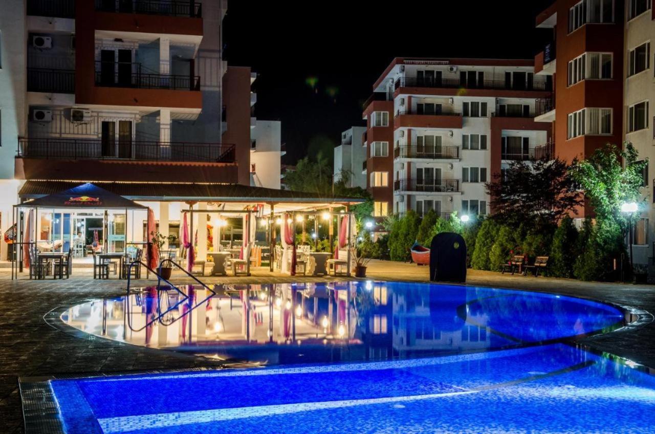 Beautiful Apartment Right By The Sea, スヴェティ・ヴラス エクステリア 写真