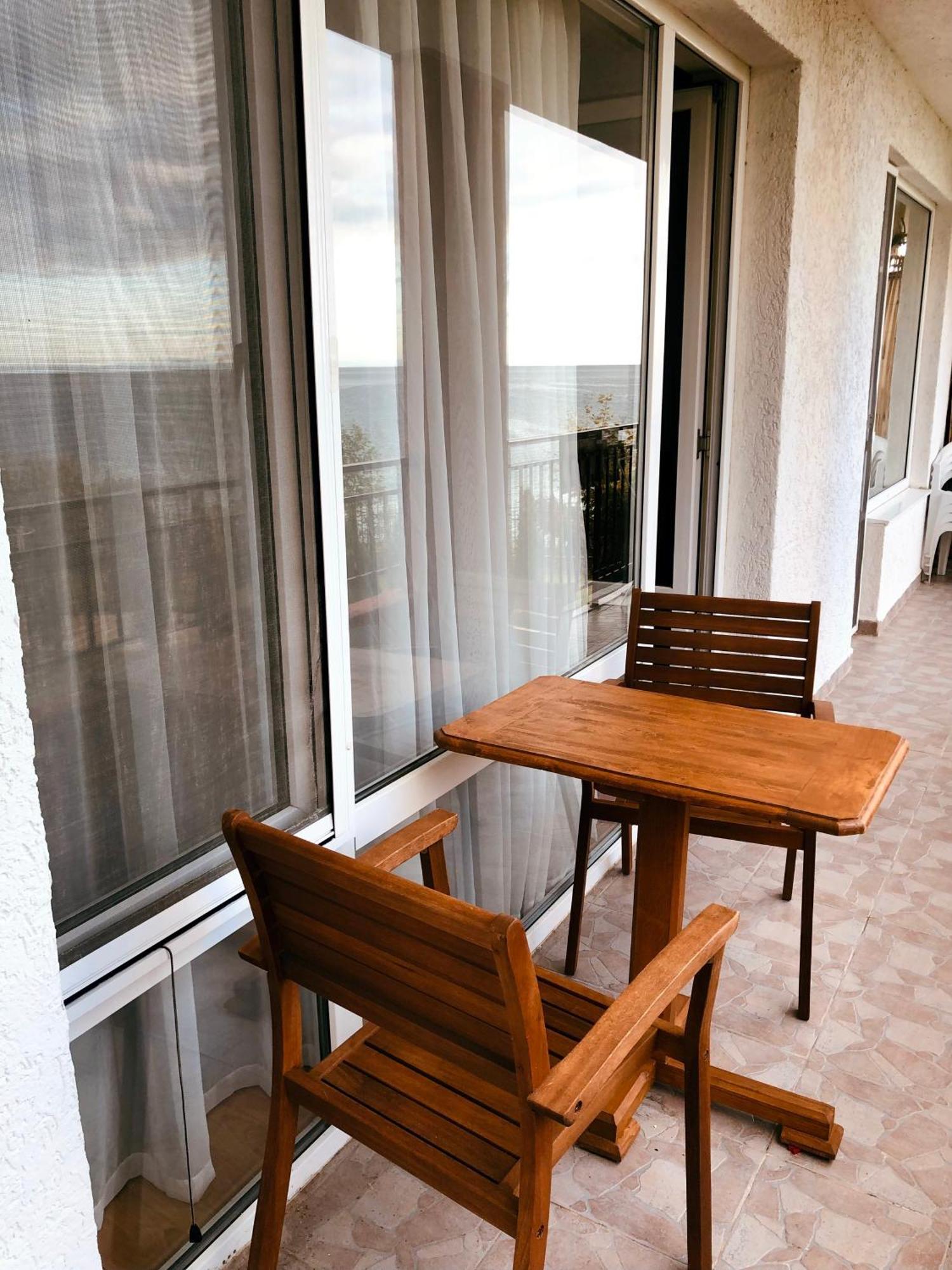 Beautiful Apartment Right By The Sea, スヴェティ・ヴラス エクステリア 写真